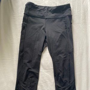 Size 4 Black Lululemon Cropped Leggings